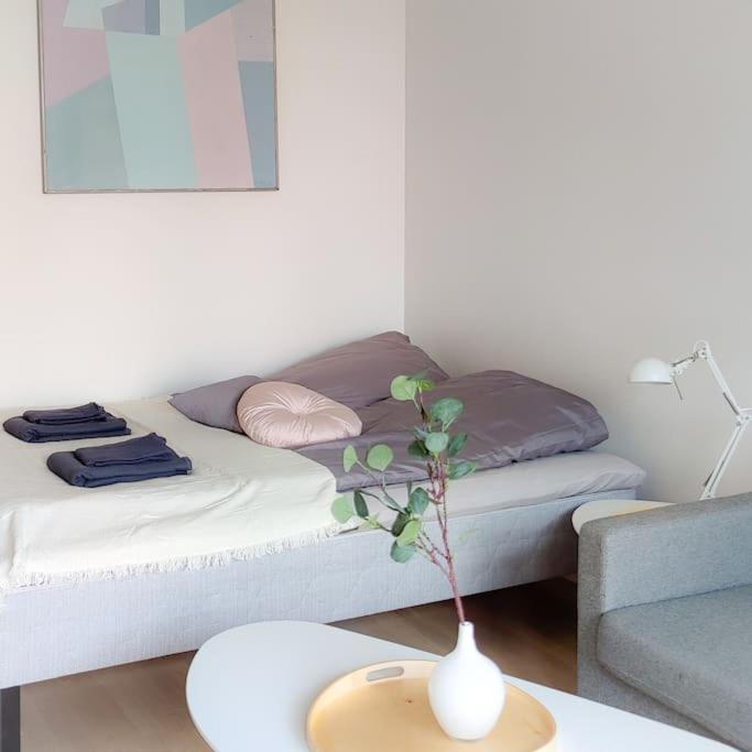 New Studio Pastel Near Helsinki Airport In Kivistoe Vanda Eksteriør bilde